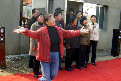 红梅花开.jpg